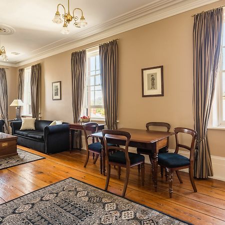 Grand Old Duke Aparthotel Hobart Bagian luar foto
