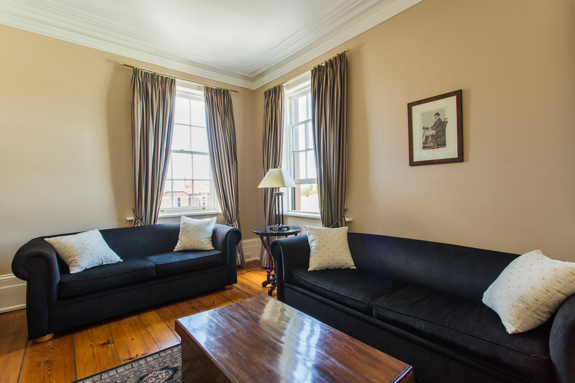 Grand Old Duke Aparthotel Hobart Bagian luar foto
