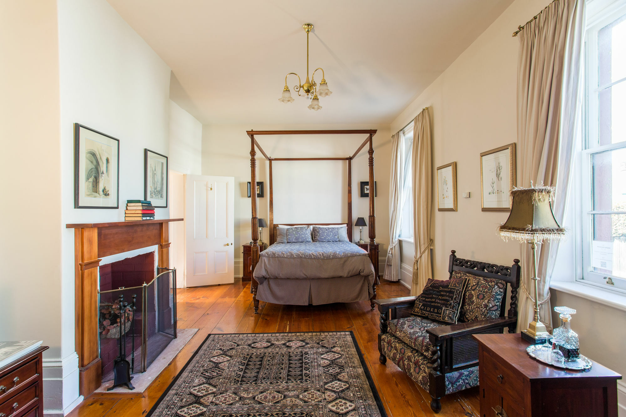 Grand Old Duke Aparthotel Hobart Bagian luar foto